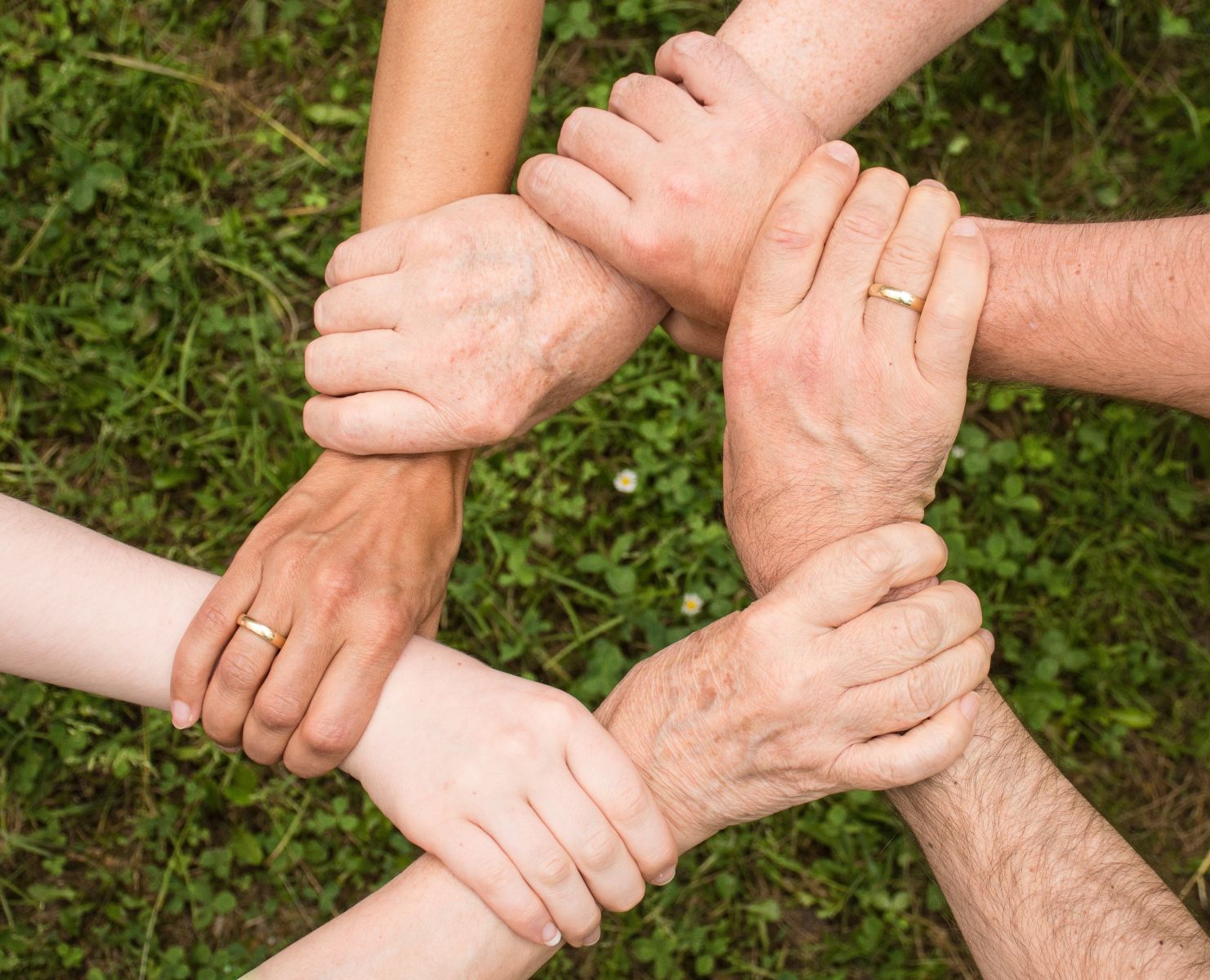 Organizing work and facilitating management for a motivated and efficient team is possible